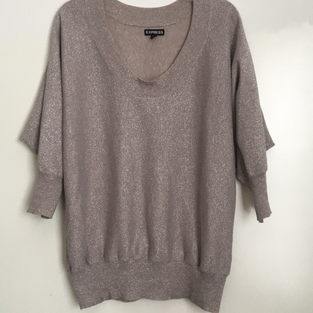 Express top with shiny accents